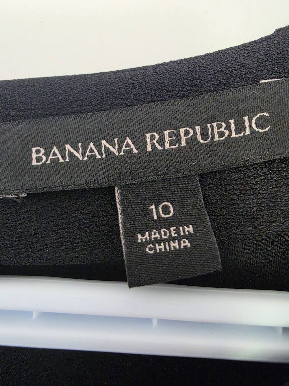 Banana Republic Black 3/4 Sleeve Shift Dress Size 10 Womens Medium. - Picture 6 of 6
